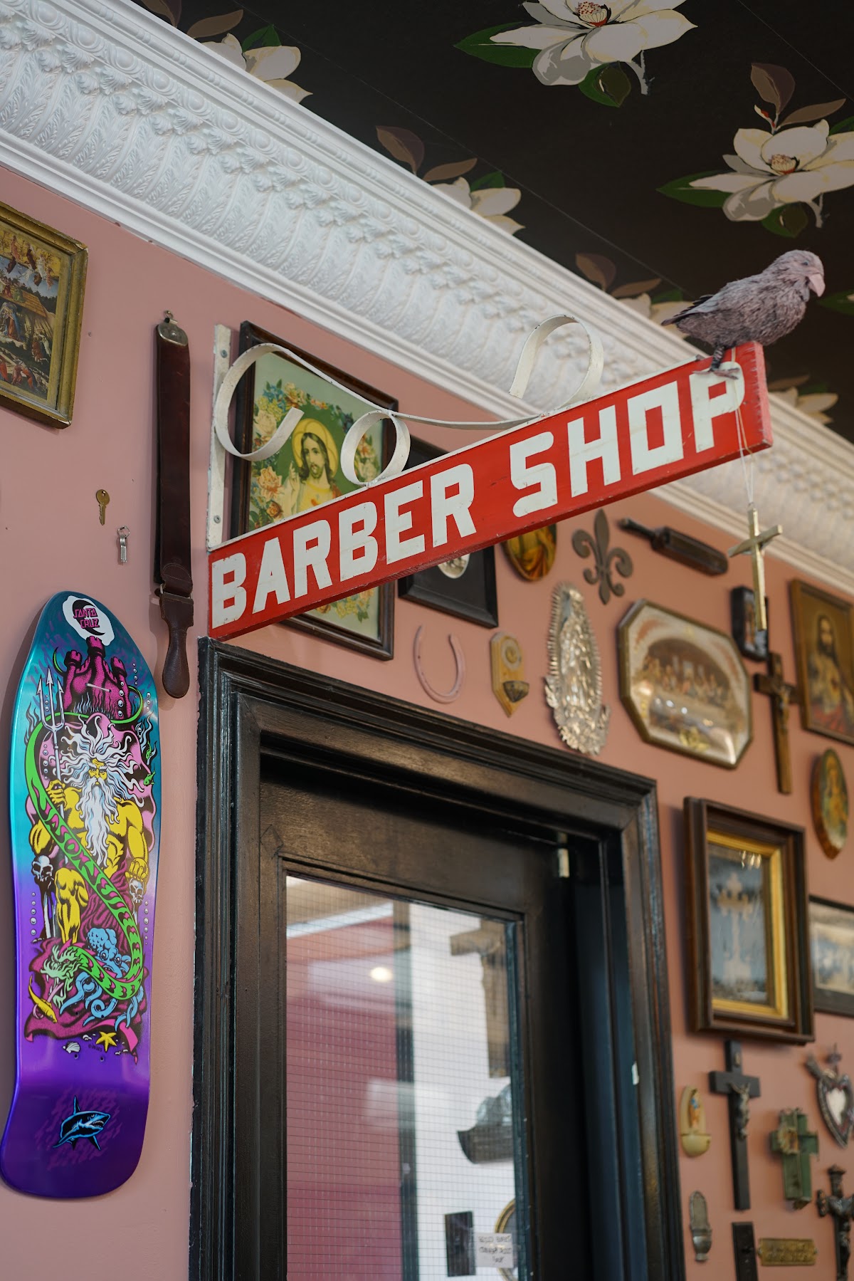 Crows Nest Barbershop — photo 3